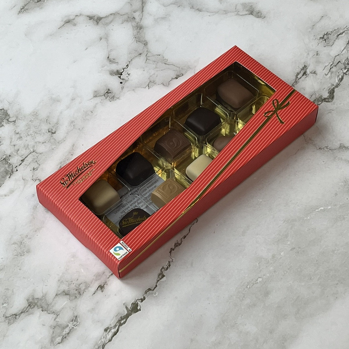 10 stk. fyldt chokolade i juleæske