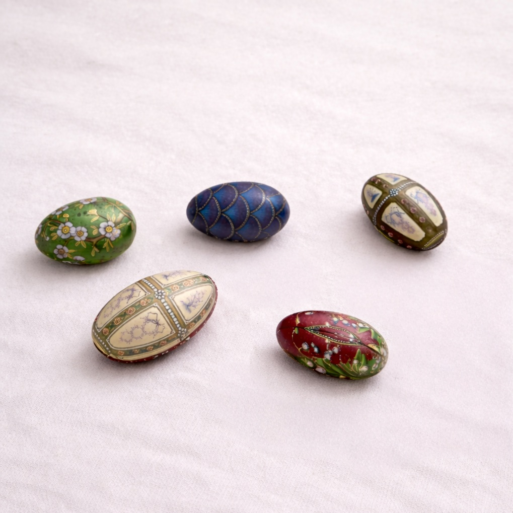 Mini Fabergé-æg med 3 fyldte æg - forskellige designs